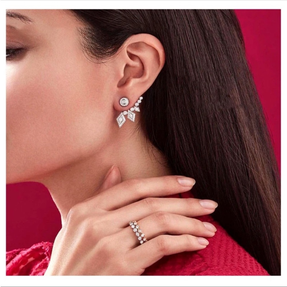 “Angel of Mine” Luxury Diamond Rhinestone Climber Gold Silver Stud Sexy Earrings - Picture 9 of 9